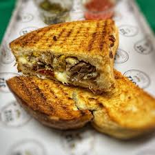 Kavurmalı Tost